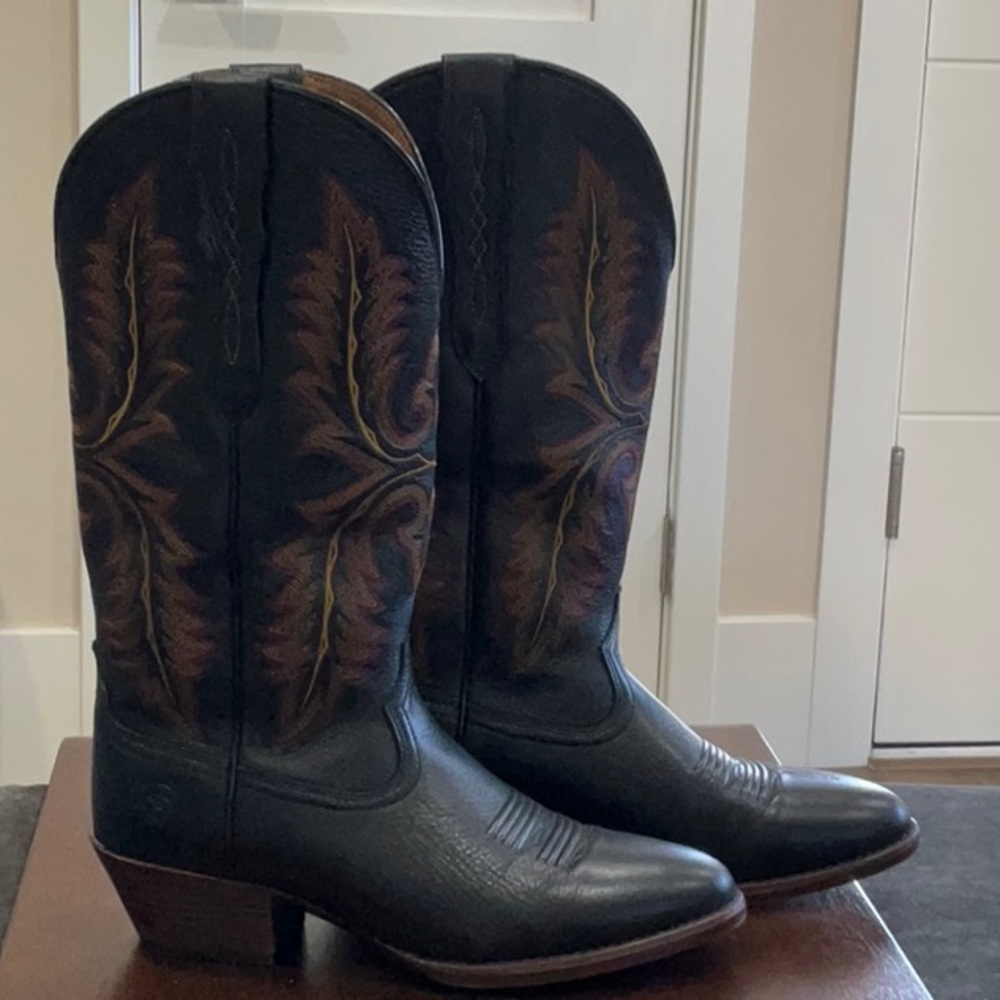 Ariat Women’s Heritage Elastic Calf Western Boot - Black Deertan Style 10034155 - Picture 3 of 6